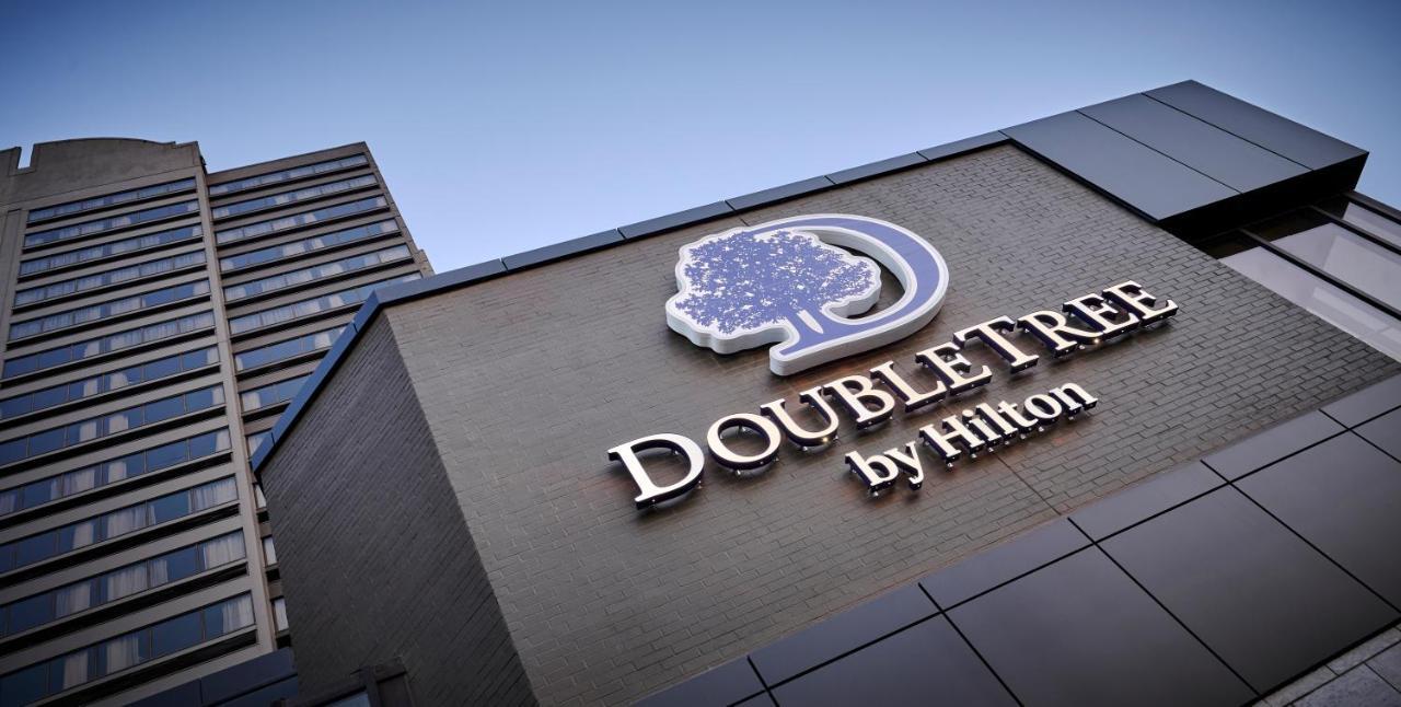 ホテル Doubletree By Hilton Windsor, On エクステリア 写真