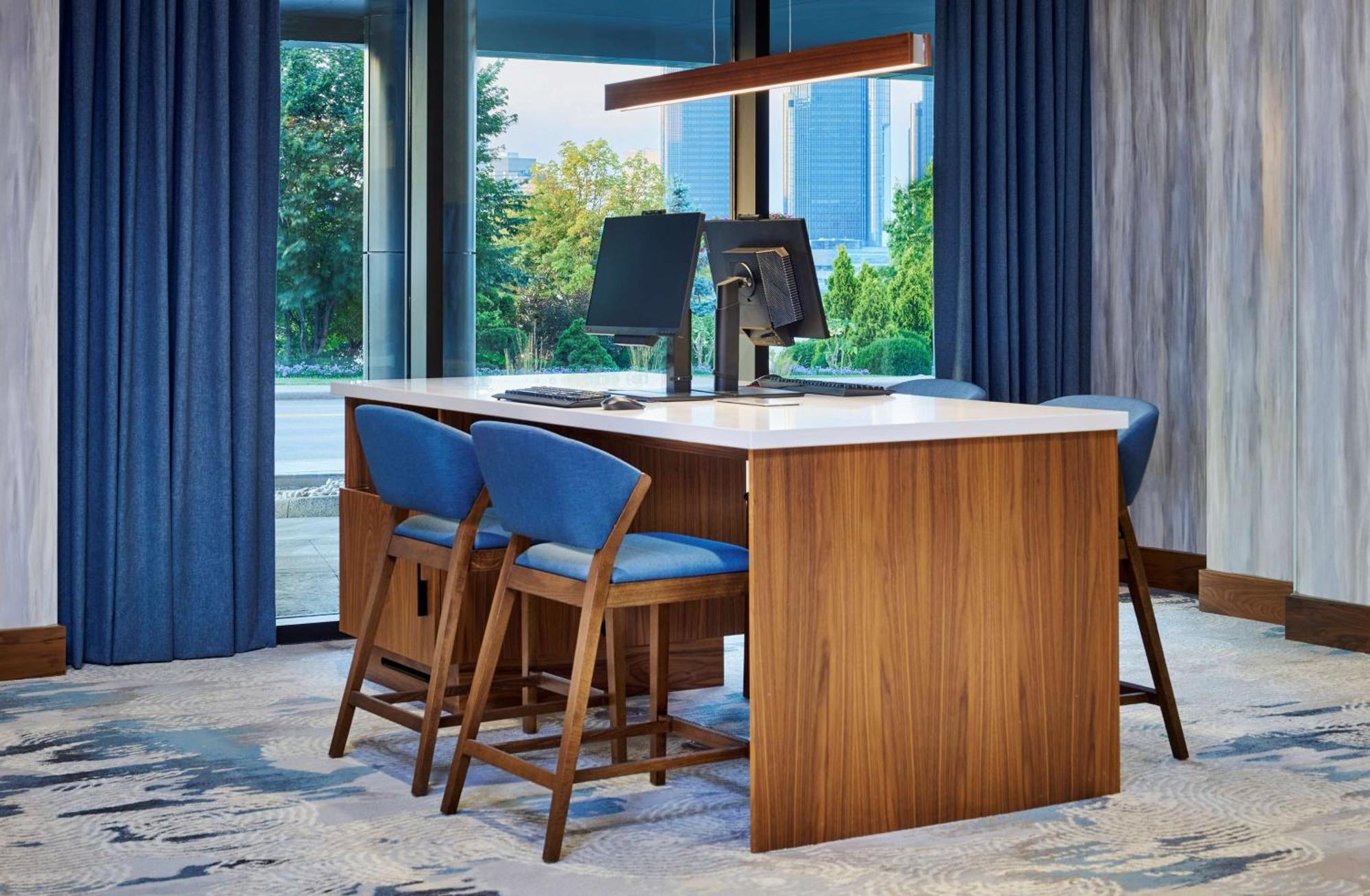 ホテル Doubletree By Hilton Windsor, On エクステリア 写真